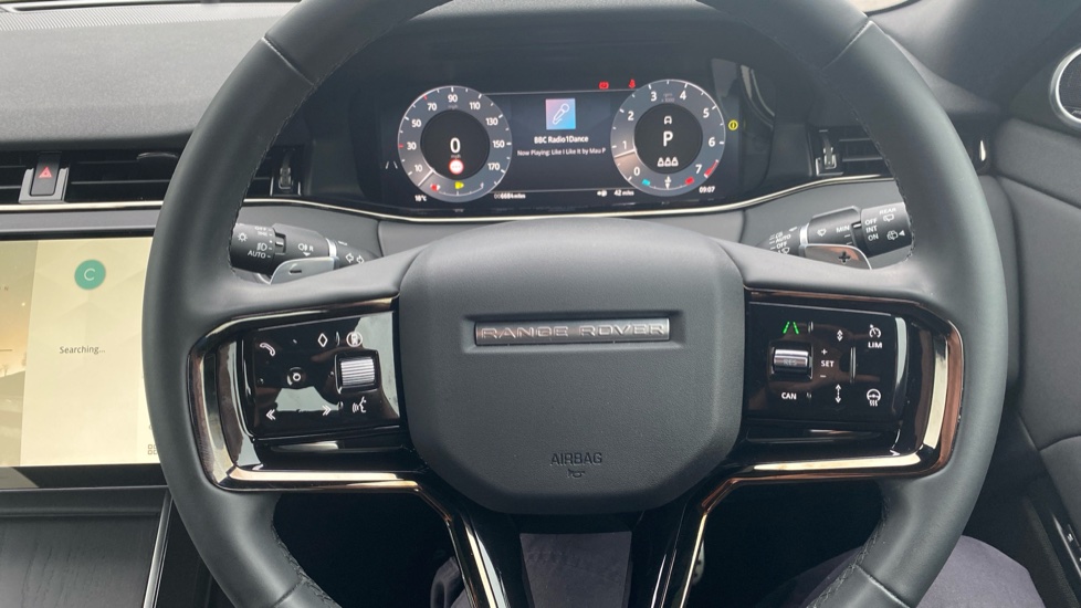 Land Rover Range Rover Evoque 2.0 P200 Dynamic SE 5dr Auto Petrol Hatchback - Image 49