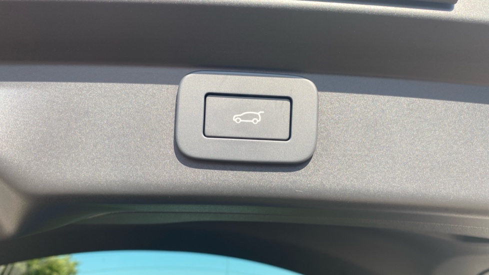 Jaguar I-Pace 294kW EV400 Sport 90kWh 5dr Auto Electric Estate - Image 33