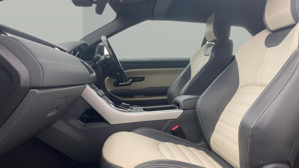 Land Rover Range Rover Evoque Convertible 2.0 TD4 HSE Dynamic Lux 2dr Auto Diesel Convertible - Image 3
