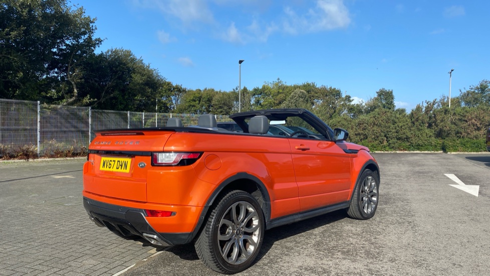 Land Rover Range Rover Evoque Convertible 2.0 TD4 HSE Dynamic Lux 2dr Auto Diesel Convertible - Image 20