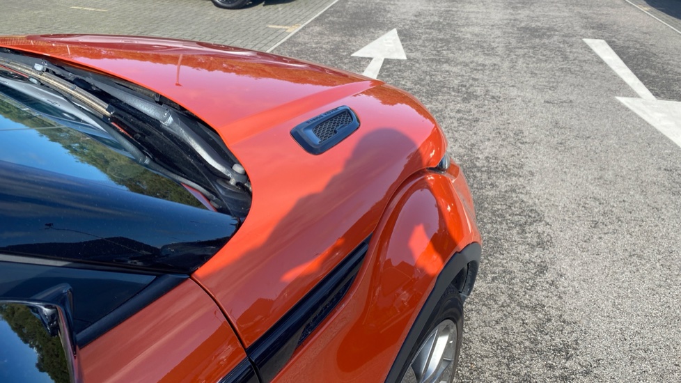 Land Rover Range Rover Evoque Convertible 2.0 TD4 HSE Dynamic Lux 2dr Auto Diesel Convertible - Image 24