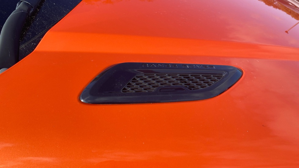 Land Rover Range Rover Evoque Convertible 2.0 TD4 HSE Dynamic Lux 2dr Auto Diesel Convertible - Image 25