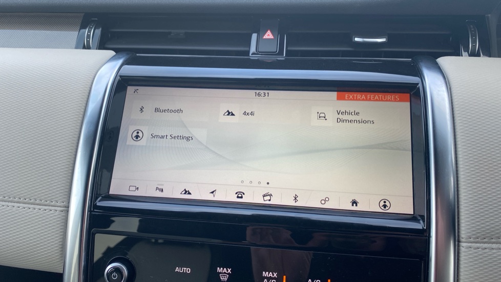 Land Rover Discovery Sport 2.0 D180 R-Dynamic SE 5dr Auto Diesel Station Wagon - Image 54