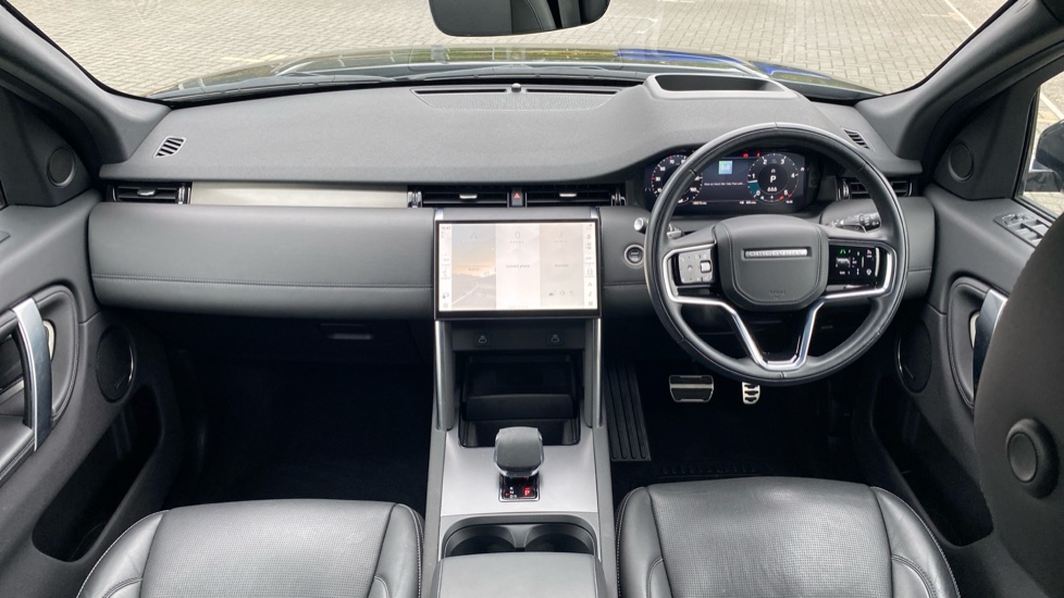 Land Rover Discovery Sport 2.0 D200 Dynamic HSE 5dr Auto [5 Seat] Diesel Station Wagon - Image 9