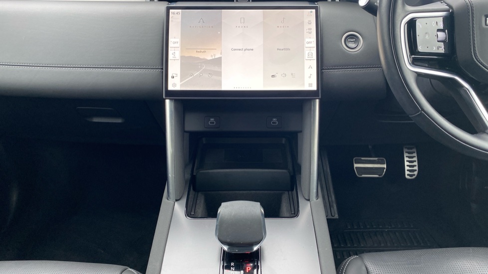 Land Rover Discovery Sport 2.0 D200 Dynamic HSE 5dr Auto [5 Seat] Diesel Station Wagon - Image 14