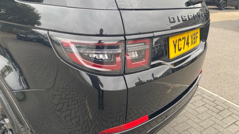 Land Rover Discovery Sport 2.0 D200 Dynamic HSE 5dr Auto [5 Seat] Diesel Station Wagon - Image 19