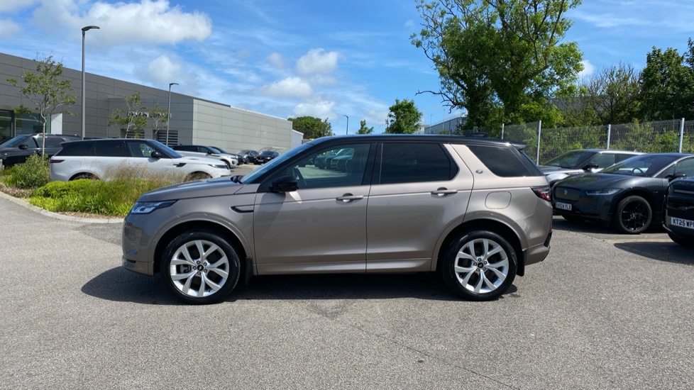 Land Rover Discovery Sport 1.5 P300e Urban Edition 5dr Auto [5 Seat] Station Wagon - Image 21