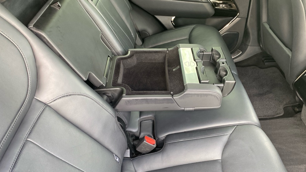 Land Rover Range Rover Sport 3.0 P440e Dynamic SE 5dr Auto Estate - Image 41
