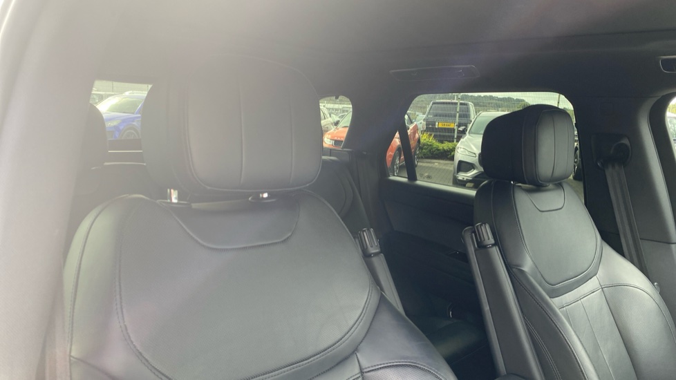 Land Rover Range Rover Sport 3.0 P440e Dynamic SE 5dr Auto Estate - Image 47
