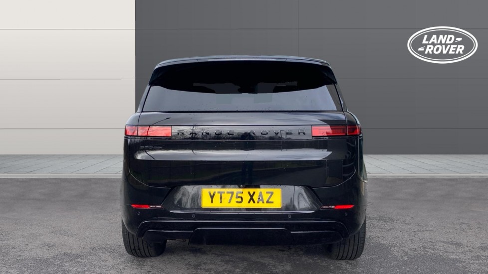 Land Rover Range Rover Sport 3.0 D300 Dynamic SE 5dr Auto Diesel Estate - Image 6