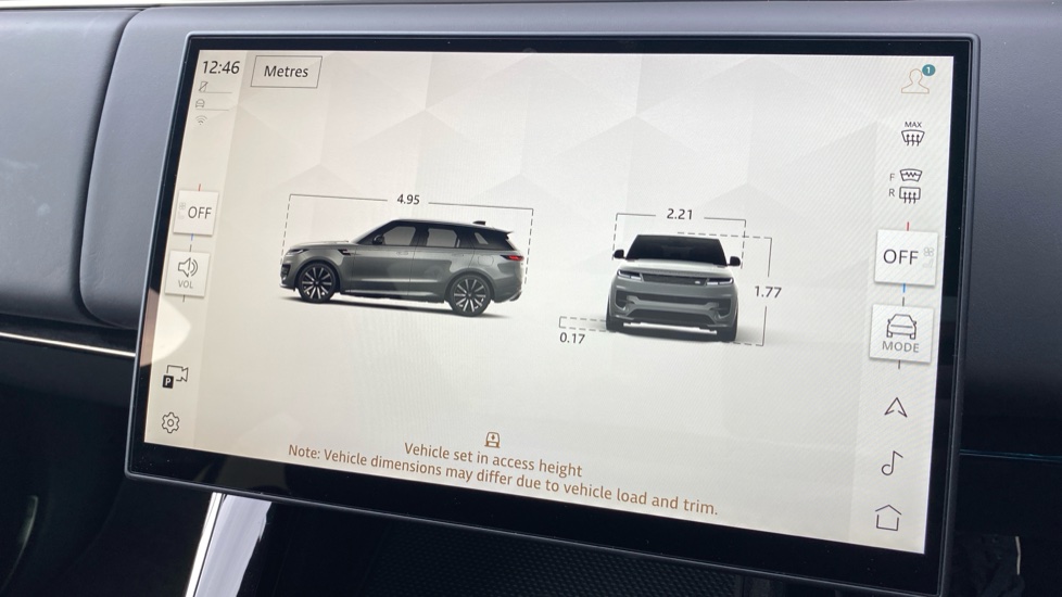 Land Rover Range Rover Sport 3.0 D300 Dynamic SE 5dr Auto Diesel Estate - Image 43