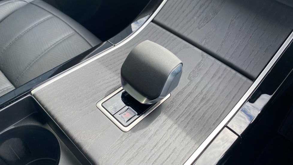 Land Rover Range Rover Evoque 2.0 D200 Autobiography 5dr Auto [Revised] Diesel Hatchback - Image 13