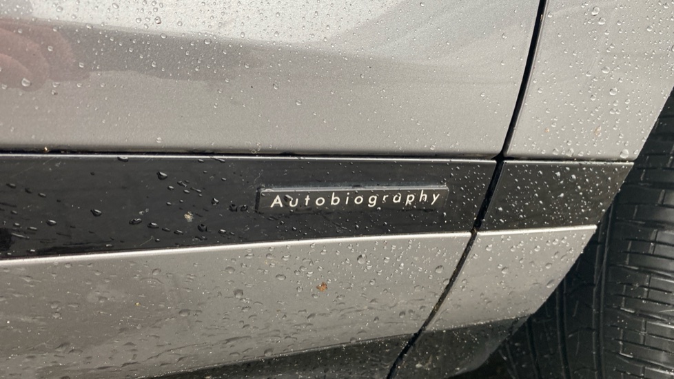 Land Rover Range Rover Evoque 2.0 D200 Autobiography 5dr Auto [Revised] Diesel Hatchback - Image 26