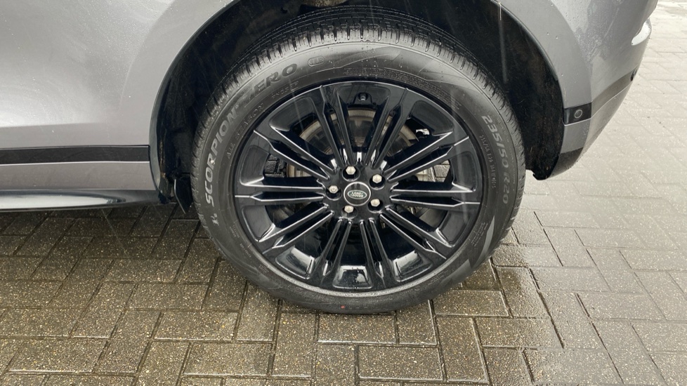 Land Rover Range Rover Evoque 2.0 D200 Autobiography 5dr Auto [Revised] Diesel Hatchback - Image 34
