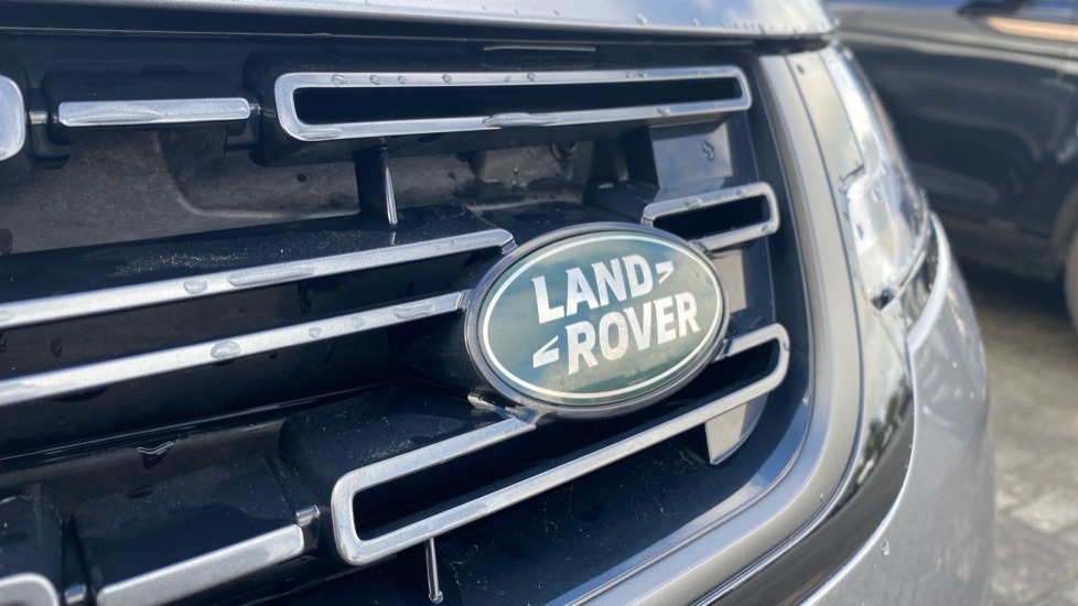 Land Rover Range Rover Evoque 2.0 D200 Autobiography 5dr Auto [Revised] Diesel Hatchback - Image 72