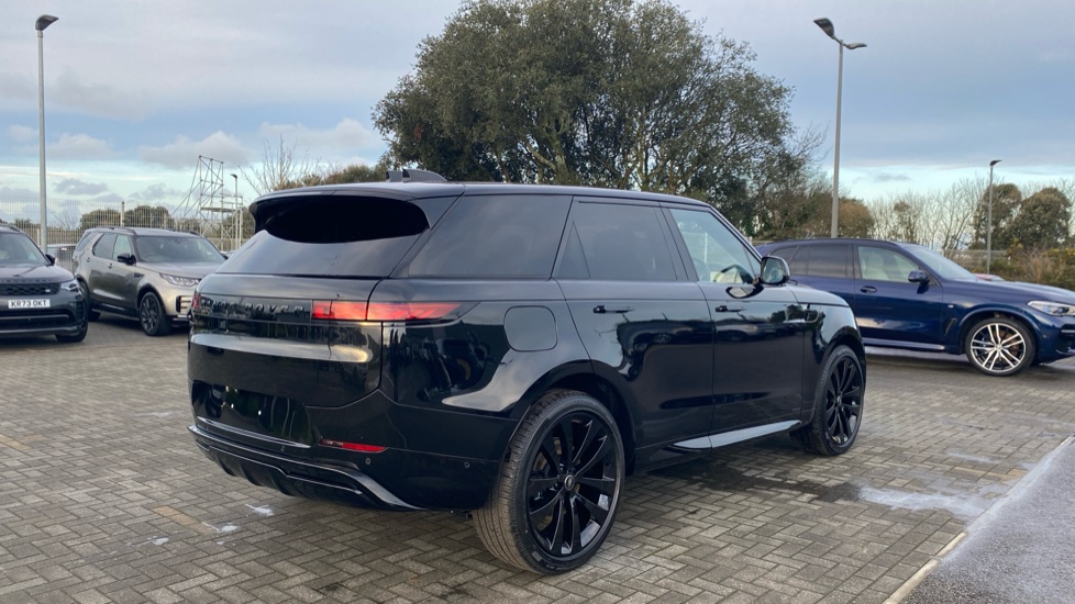 Land Rover Range Rover Sport 3.0 D300 Autobiography 5dr Auto Diesel Estate - Image 22