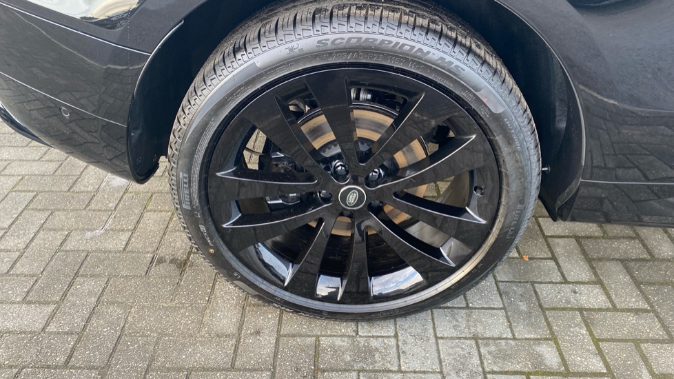 Land Rover Range Rover Sport 3.0 D300 Autobiography 5dr Auto Diesel Estate - Image 24