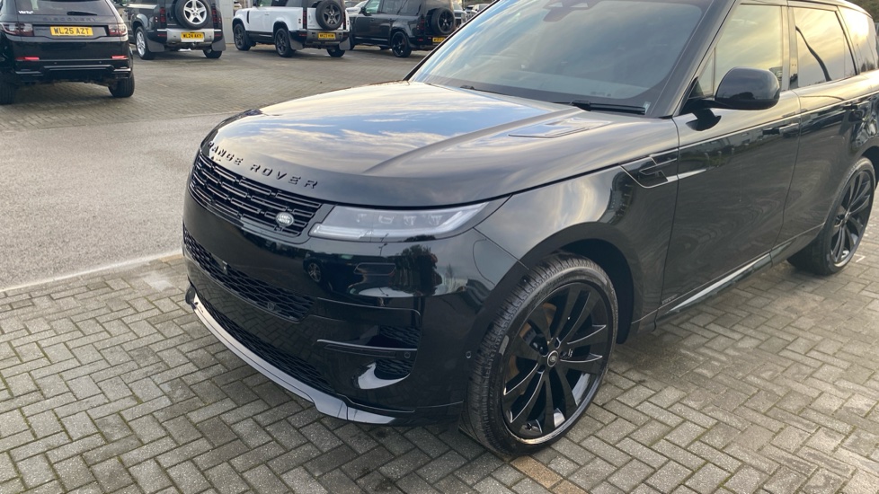 Land Rover Range Rover Sport 3.0 D300 Autobiography 5dr Auto Diesel Estate - Image 33
