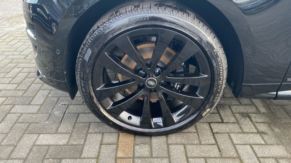 Land Rover Range Rover Sport 3.0 D300 Autobiography 5dr Auto Diesel Estate - Image 34