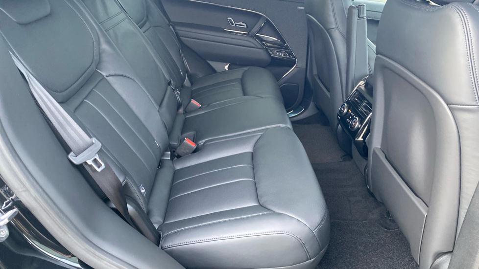Land Rover Range Rover Sport 3.0 D300 Autobiography 5dr Auto Diesel Estate - Image 42