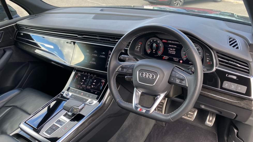 Audi Q7 55 TFSI Quattro Black Edition 5dr Tiptronic Petrol Estate - Image 11