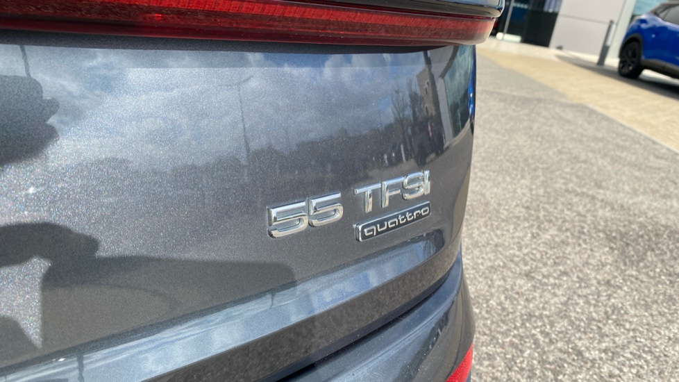 Audi Q7 55 TFSI Quattro Black Edition 5dr Tiptronic Petrol Estate - Image 29