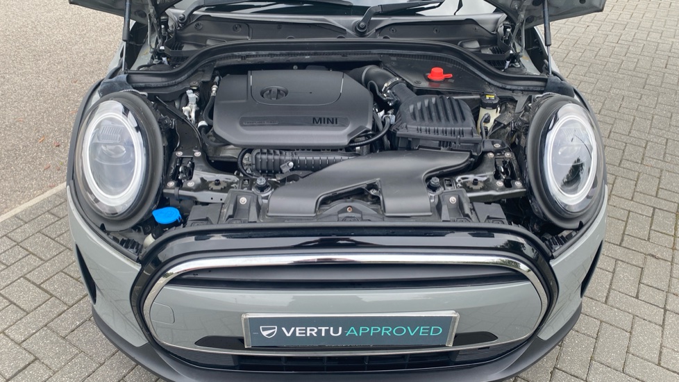 MINI Hatchback 1.5 Cooper Exclusive 5dr Petrol Hatchback - Image 8