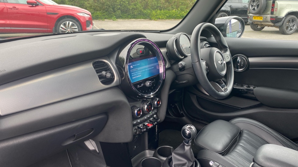 MINI Hatchback 1.5 Cooper Exclusive 5dr Petrol Hatchback - Image 9