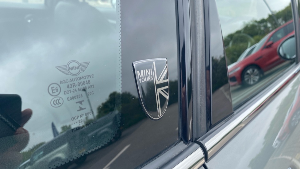 MINI Hatchback 1.5 Cooper Exclusive 5dr Petrol Hatchback - Image 24