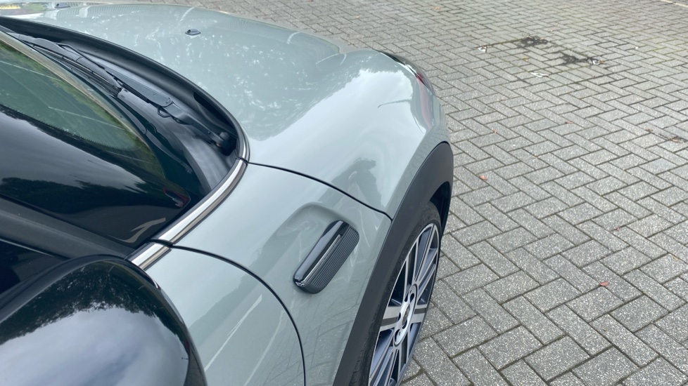 MINI Hatchback 1.5 Cooper Exclusive 5dr Petrol Hatchback - Image 26