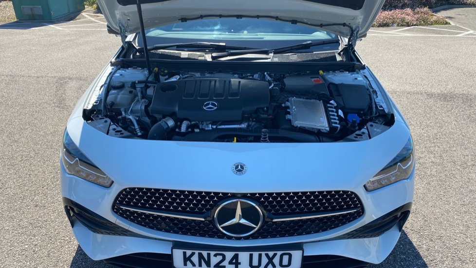 Mercedes-Benz CLA 220d AMG Line Premium Plus 4dr Tip Auto Diesel Saloon - Image 8