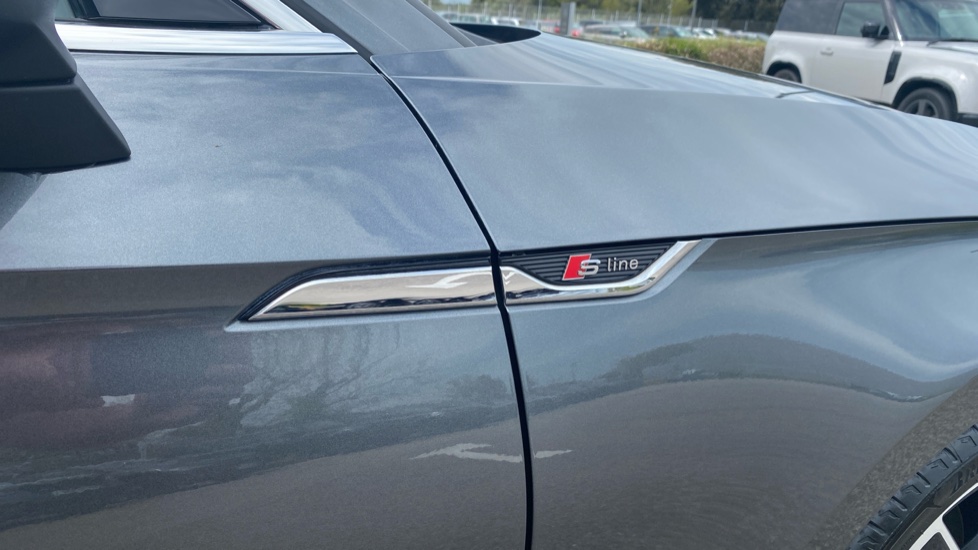 Audi A5 35 TDI S Line 5dr S Tronic [Tech Pack] Diesel Hatchback - Image 26