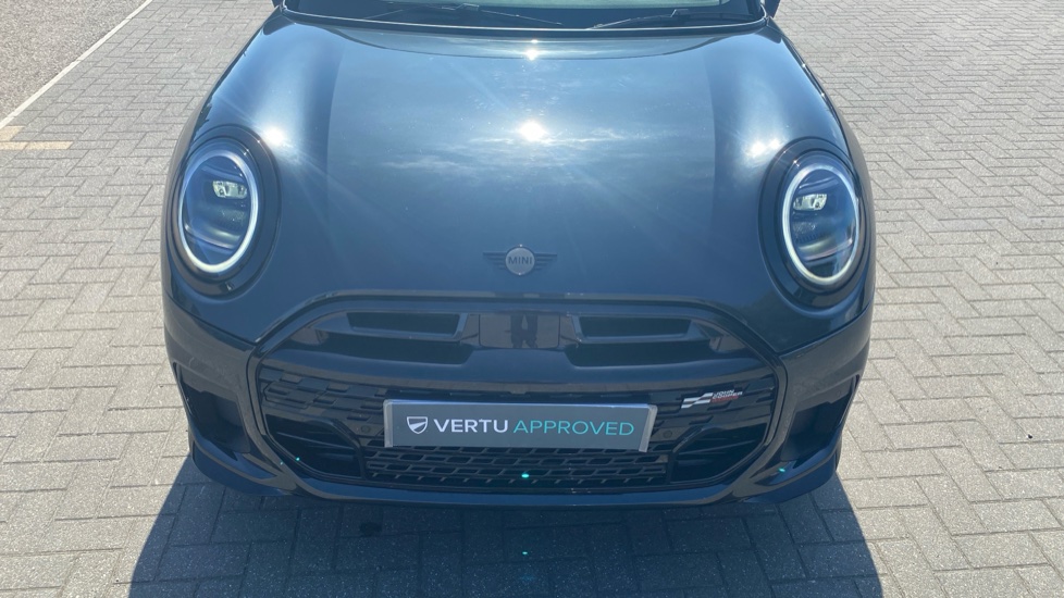 MINI Cooper 2.0 S Sport 5dr Auto Petrol Hatchback - Image 27