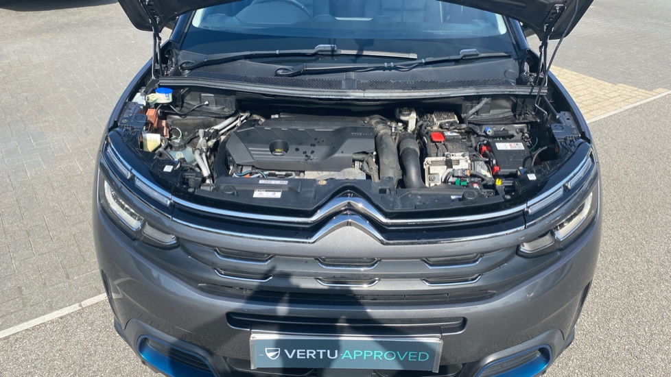 Citroen C5 Aircross 1.6 Plug-in Hybrid 225 Flair Plus 5dr e-EAT8 Hatchback - Image 8