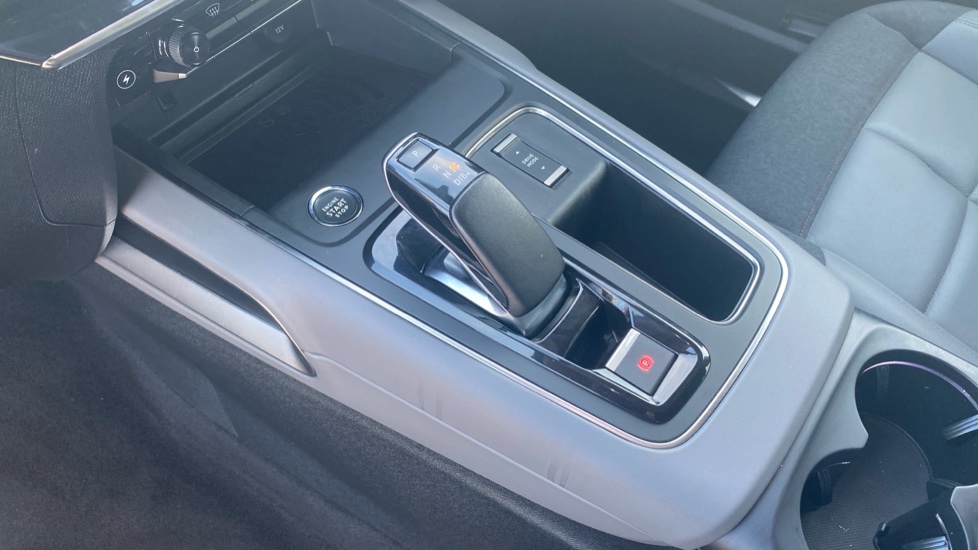 Citroen C5 Aircross 1.6 Plug-in Hybrid 225 Flair Plus 5dr e-EAT8 Hatchback - Image 13