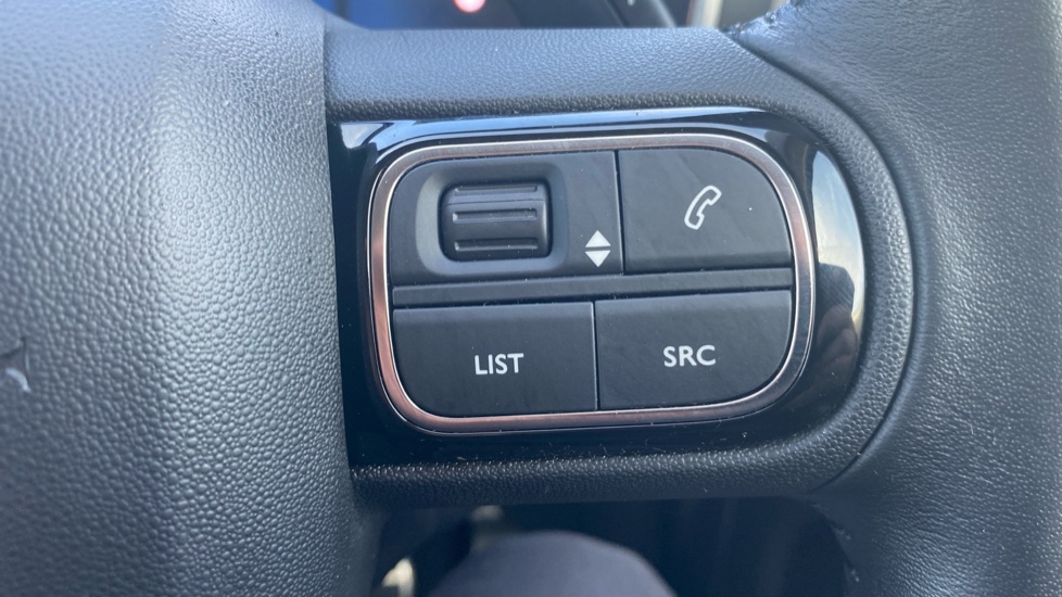 Citroen C5 Aircross 1.6 Plug-in Hybrid 225 Flair Plus 5dr e-EAT8 Hatchback - Image 44