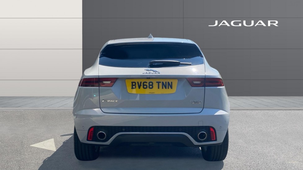 Jaguar E-Pace 2.0 R-Dynamic SE 5dr Auto Petrol Estate - Image 6
