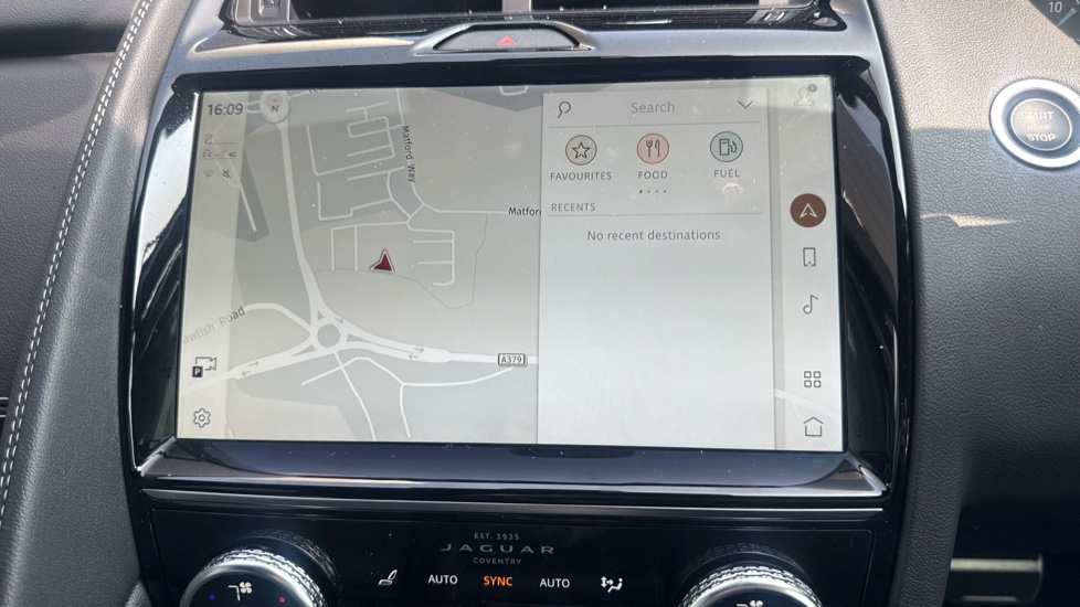 Jaguar E-Pace 2.0 D200 R-Dynamic SE 5dr Auto Diesel Estate - Image 11
