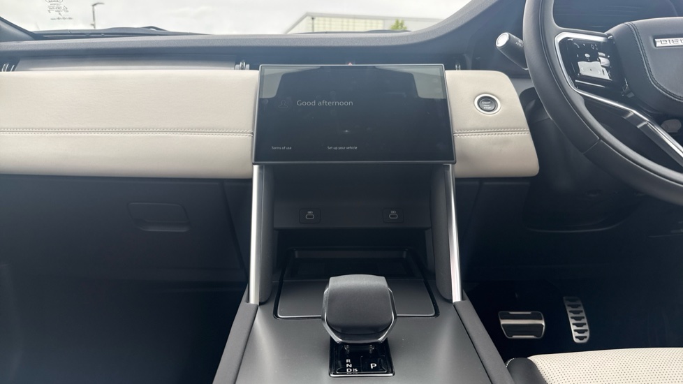 Land Rover Discovery Sport 2.0 D200 Dynamic HSE 5dr Auto [5 Seat] Diesel Station Wagon - Image 14