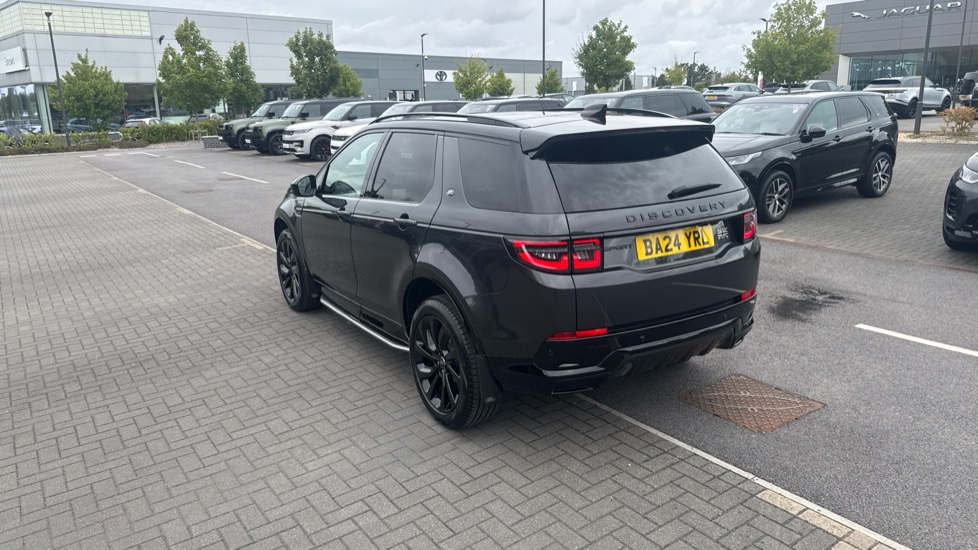 Land Rover Discovery Sport 2.0 D200 Dynamic HSE 5dr Auto [5 Seat] Diesel Station Wagon - Image 26