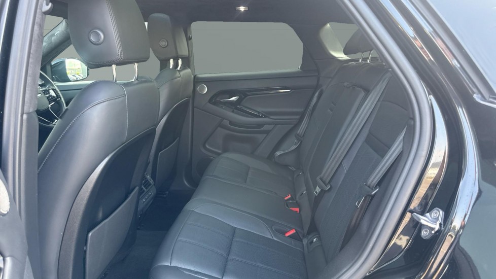 Land Rover Range Rover Evoque 1.5 P300e Autobiography 5dr Auto Hatchback - Image 4