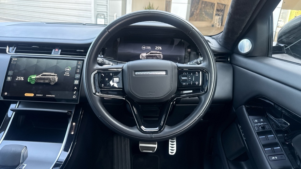 Land Rover Range Rover Evoque 1.5 P300e Autobiography 5dr Auto Hatchback - Image 15