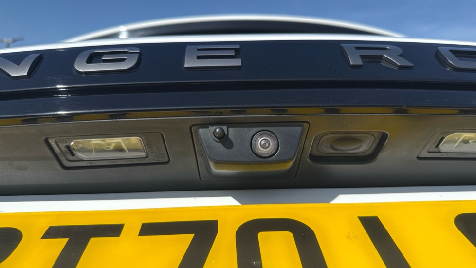Land Rover Range Rover Evoque 1.5 P300e R-Dynamic S 5dr Auto Hatchback - Image 30