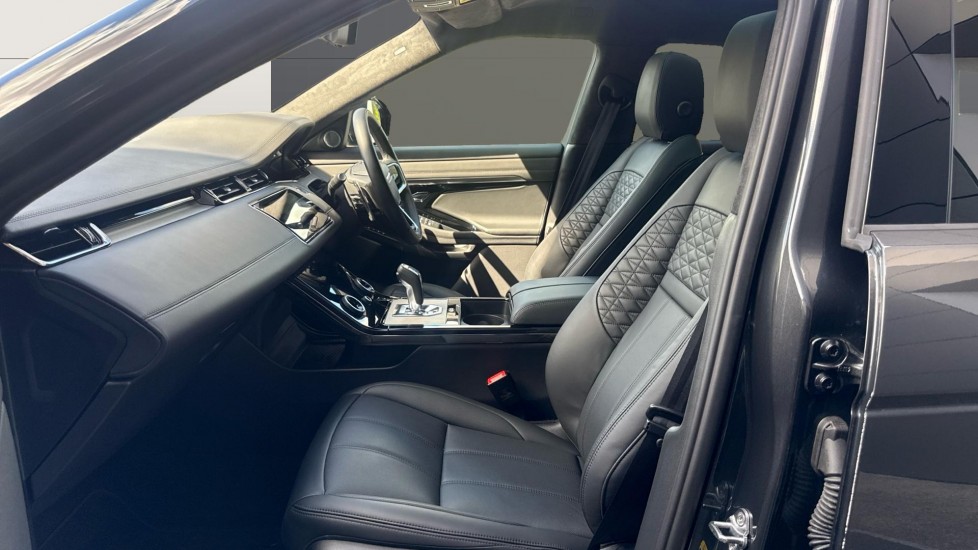 Land Rover Range Rover Evoque 2.0 D200 Autobiography 5dr Auto Diesel Hatchback - Image 3