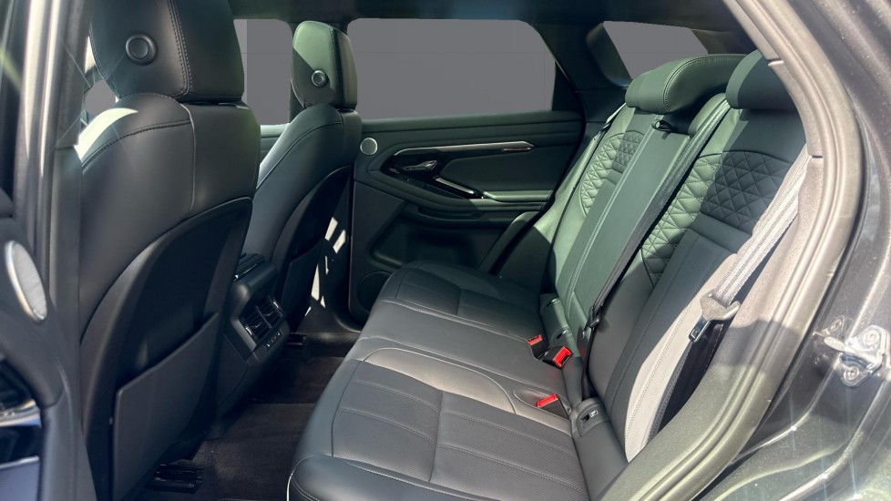 Land Rover Range Rover Evoque 2.0 D200 Autobiography 5dr Auto Diesel Hatchback - Image 4