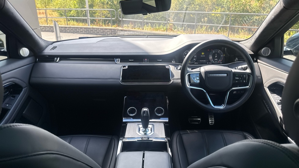 Land Rover Range Rover Evoque 2.0 D200 Autobiography 5dr Auto Diesel Hatchback - Image 9