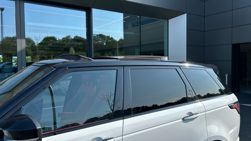 Land Rover Range Rover Sport 2.0 P400e Autobiography Dynamic 5dr Auto Estate - Image 40