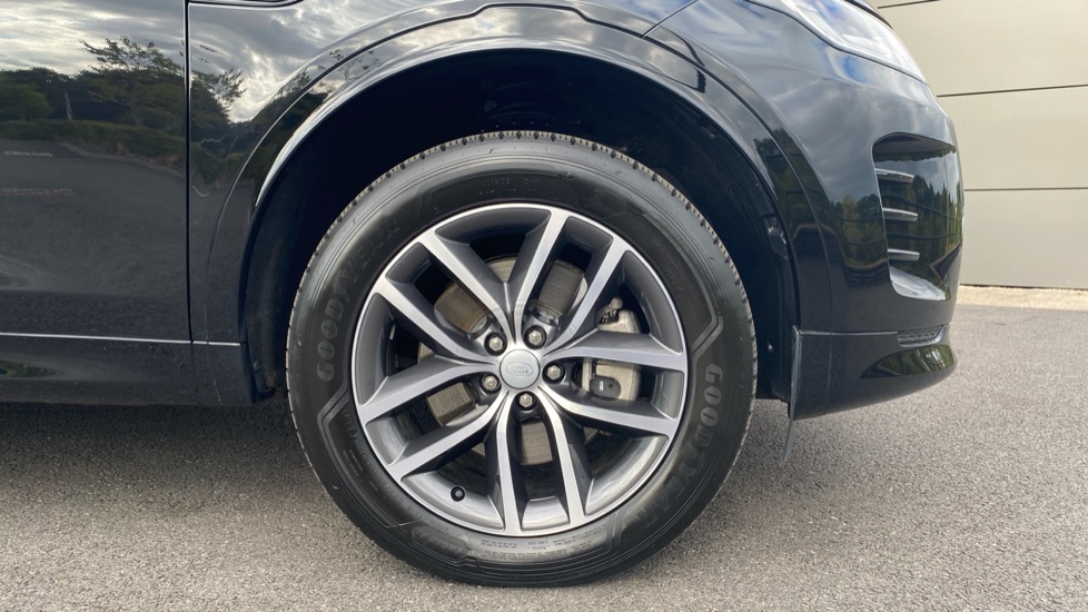 Land Rover Discovery Sport 1.5 P270e Dynamic SE 5dr Auto [5 Seat] Station Wagon - Image 8