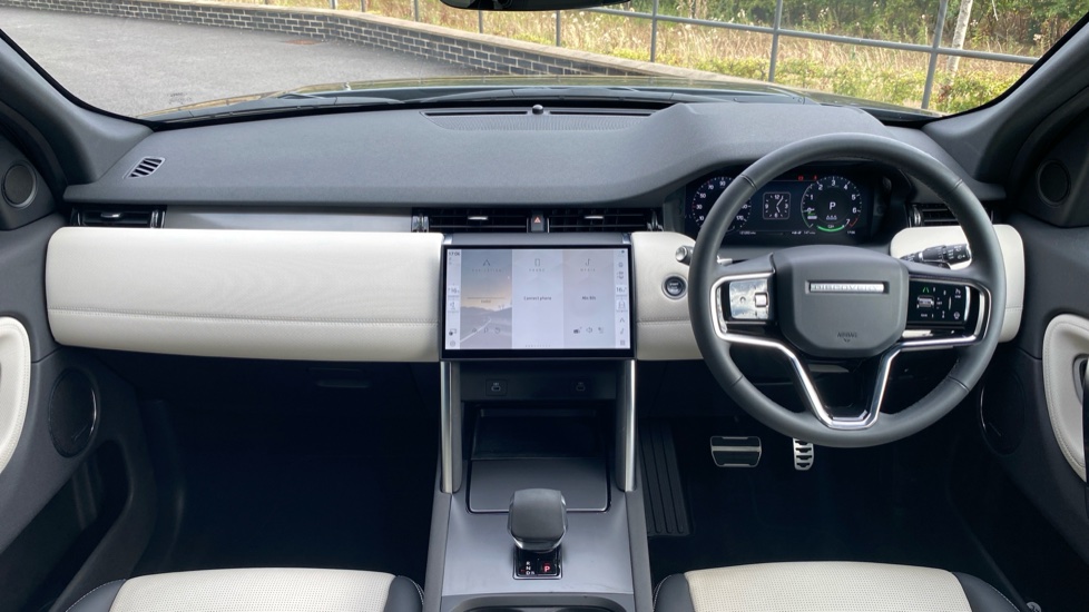 Land Rover Discovery Sport 1.5 P270e Dynamic SE 5dr Auto [5 Seat] Station Wagon - Image 9