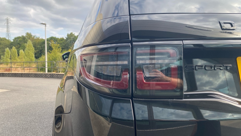 Land Rover Discovery Sport 1.5 P270e Dynamic SE 5dr Auto [5 Seat] Station Wagon - Image 19